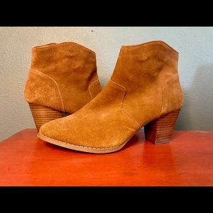 Urban Outfitters Westie Ankle Boot 10